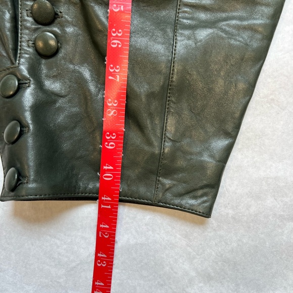 Ulla Johnson Navona High-Rise Leather Pants. Size 8.
Color-Green - Picture 9 of 11